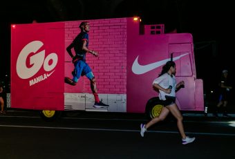 We spent an evening chasing a party bus with the Nike+ Run Club