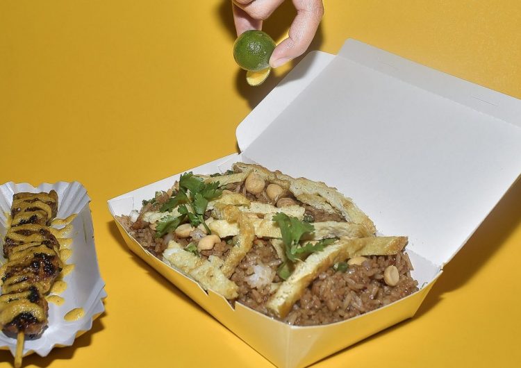 6 food haunts that are open 24/7 for your late night munchies
