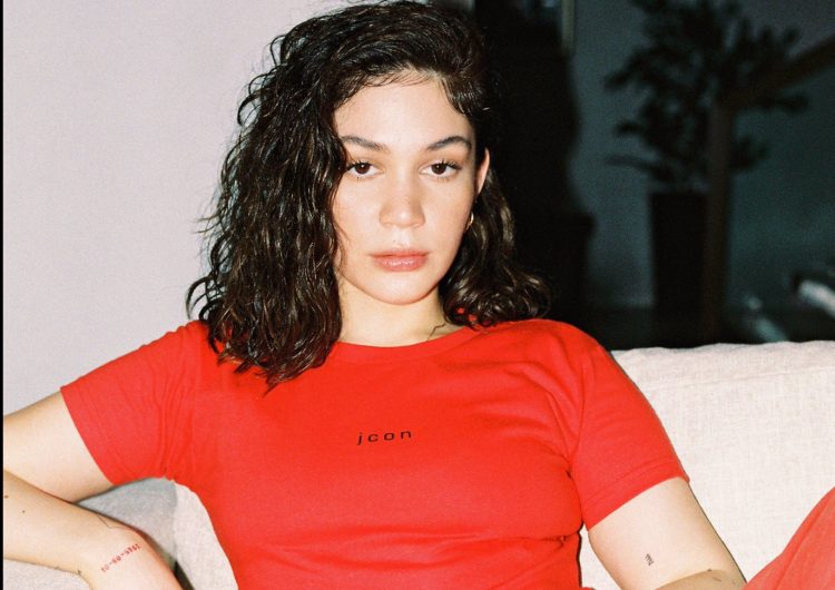 Jess Connelly’s V-Day JCON merch drop includes a timely Y2K Valentine Tee