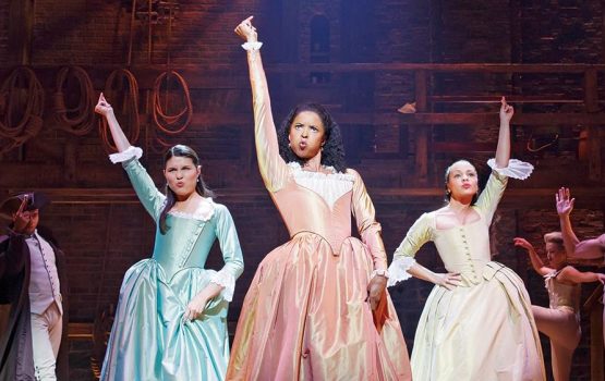 Us theater peasants finally get a glimpse of ‘Hamilton’ in this new trailer
