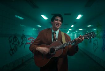 10 thoughts while watching Phum Viphurit’s ‘Pluto’ live sesh