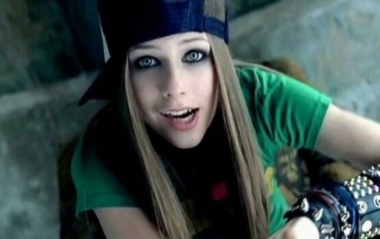 Avril Lavigne is turning ‘Sk8er Boi’ into a movie