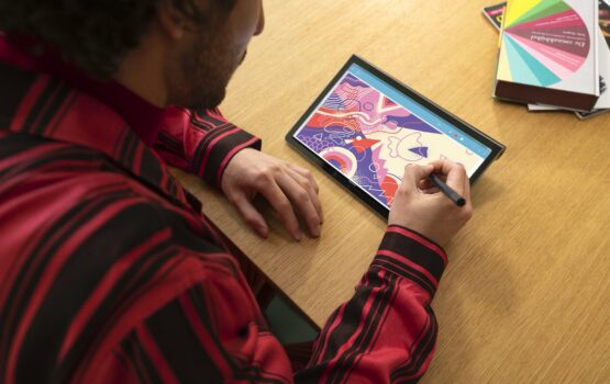 Lenovo Yoga Tab 11 makes for a good entertainment device for your family’s bonding moments
