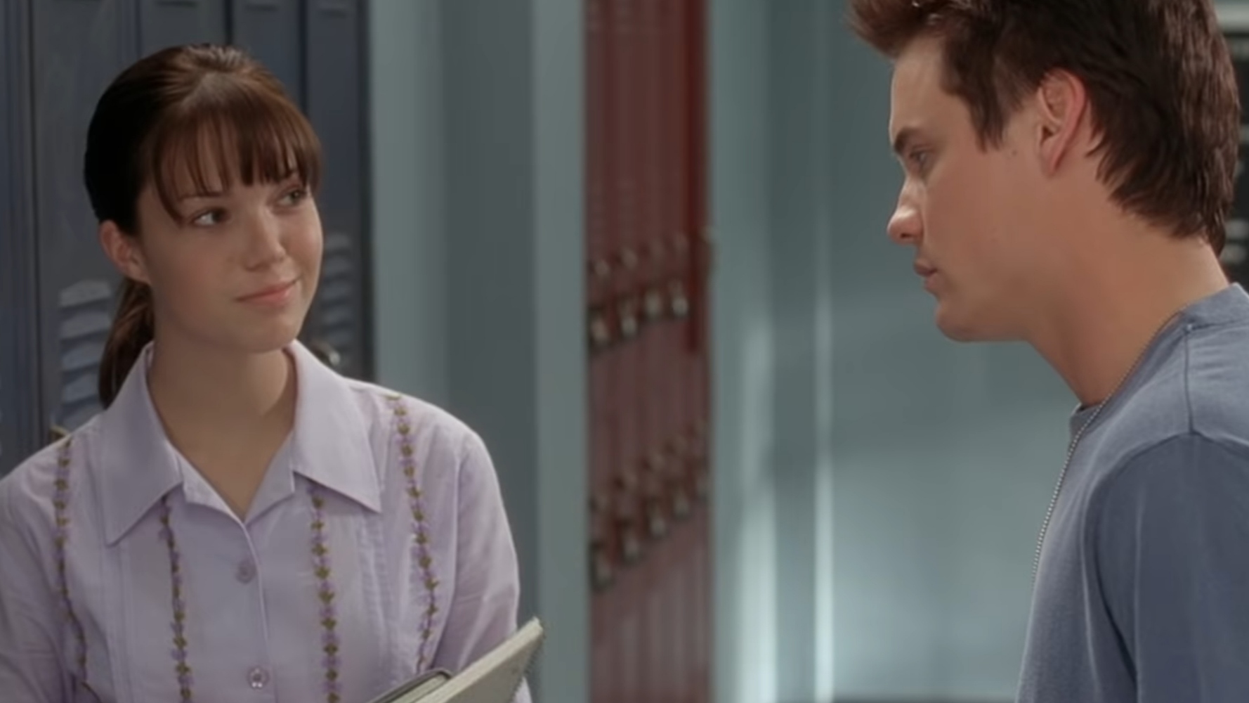 Mandy Moore and Shane West portraying the main characters of "A Walk to Remember"