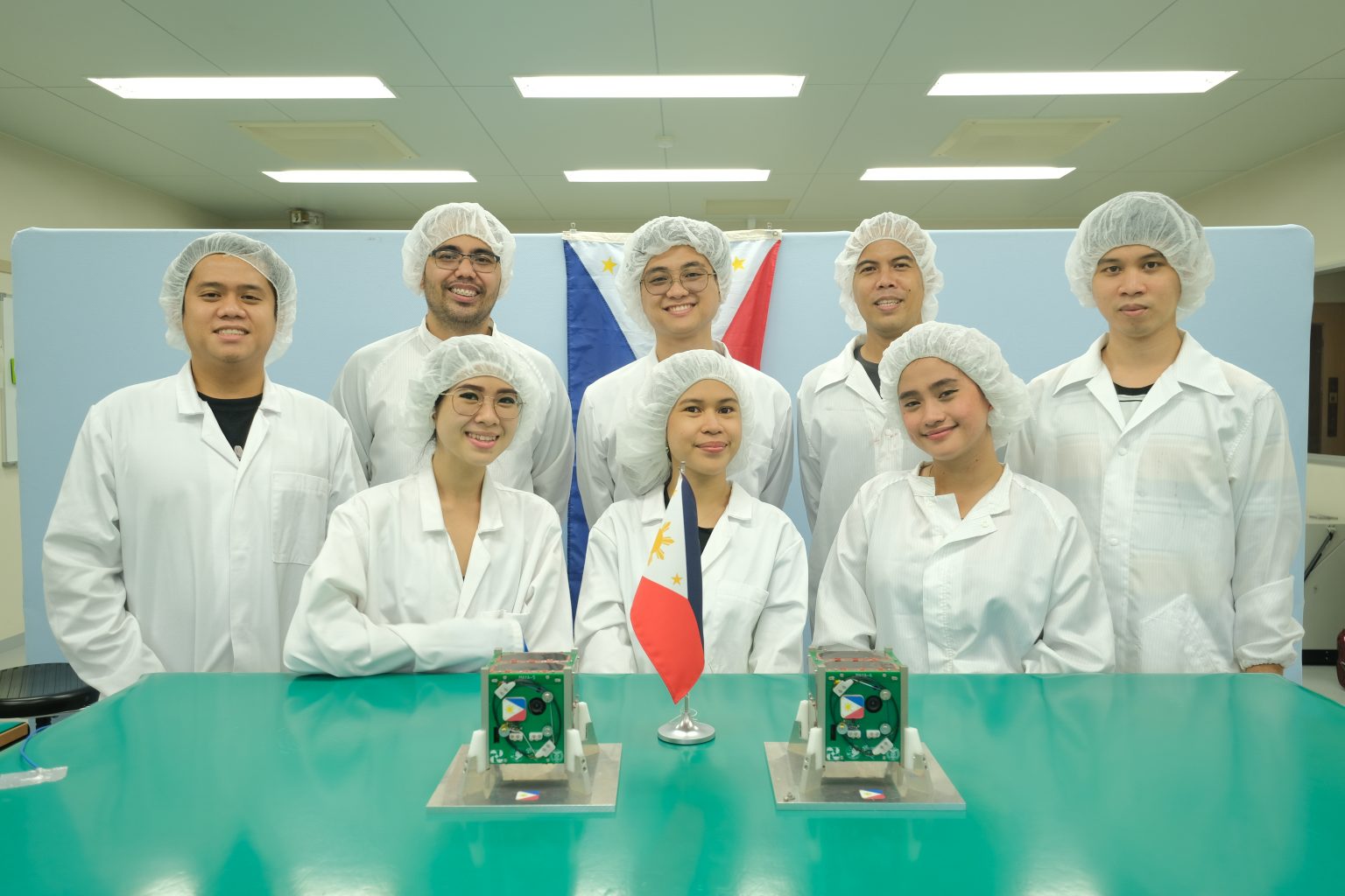 The STep-UP scholars with Maya-5 and Maya-6. Photo from Philippine Space Agency/STAMINA4Space