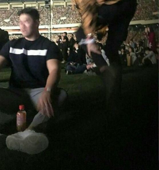Lee Sung-kyung and Nam Joo-hyuk together at Coldplay’s concert in Seoul