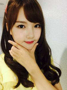 Ever wonder what your favorite K-pop idols smell like? Yerin from GFriend